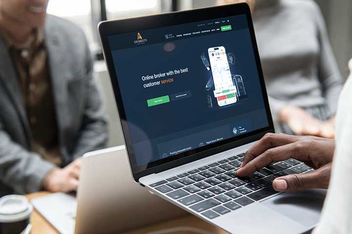 Online Brokers and Trading Platforms